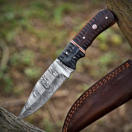 8″ Damascus Steel Skinner Knife – Wood Handle