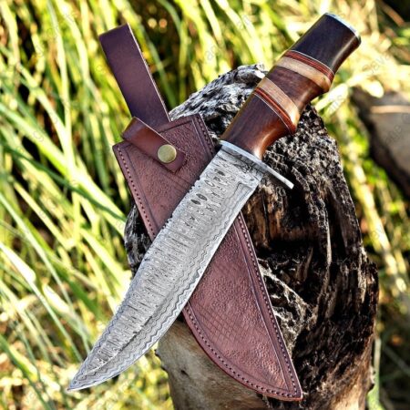 13″ Damascus Steel Bowie Knife – Wood Handle